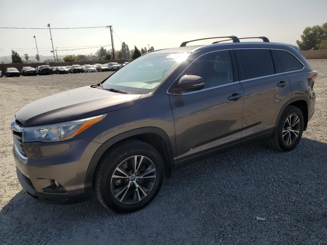 TOYOTA HIGHLANDER XLE