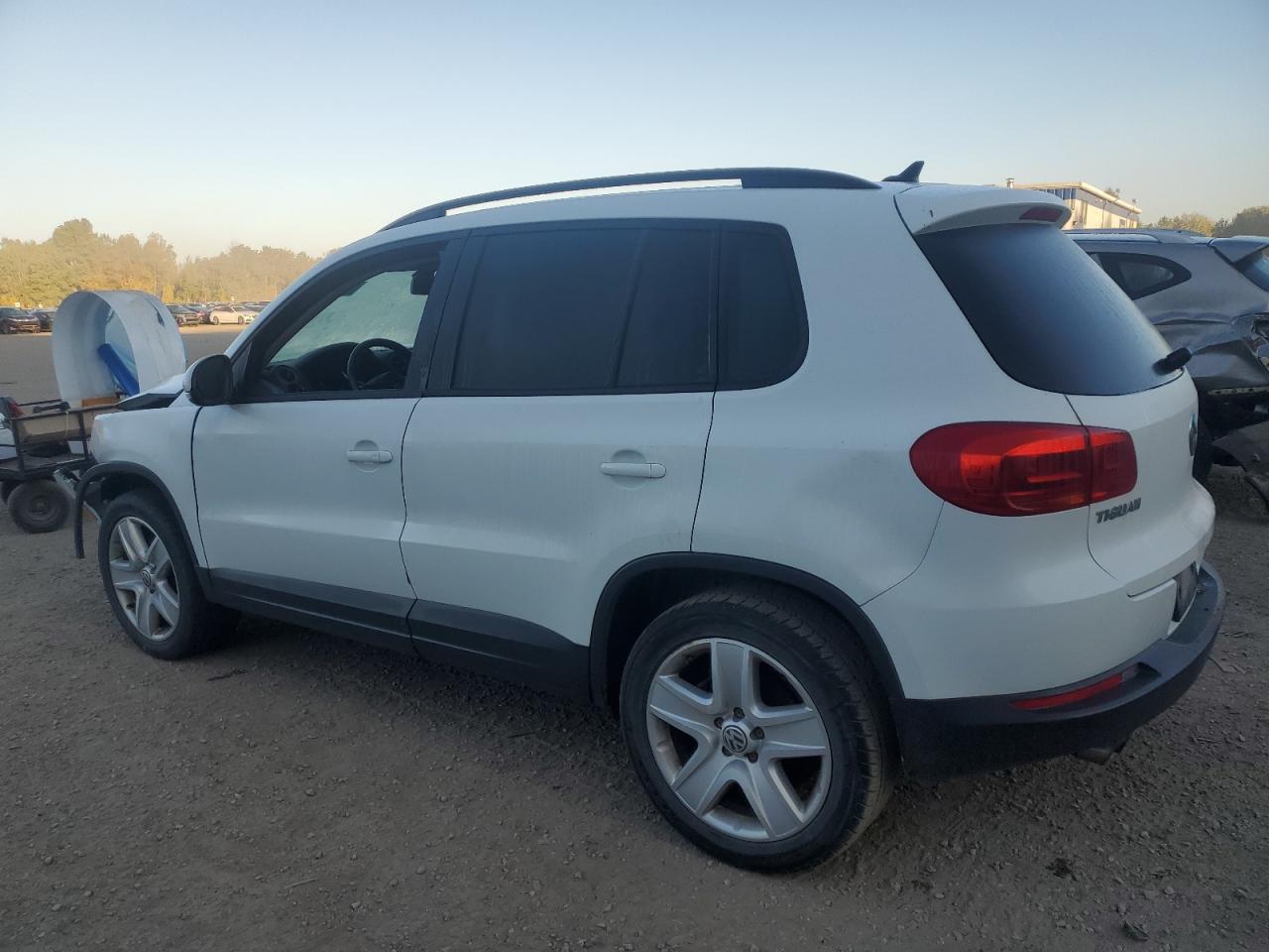 VOLKSWAGEN TIGUAN COMFORTLINE