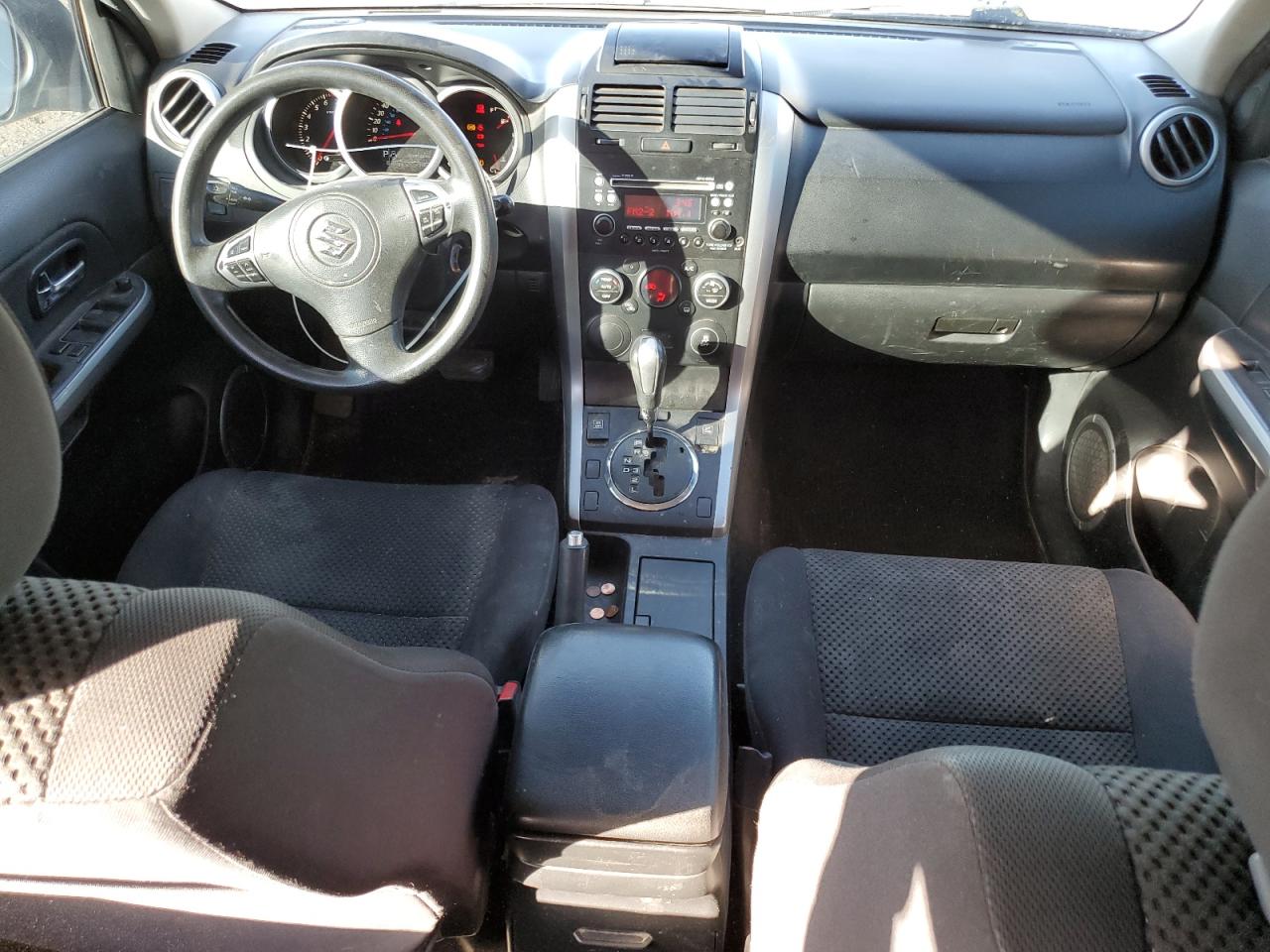 SUZUKI GRAND VITARA PREMIUM