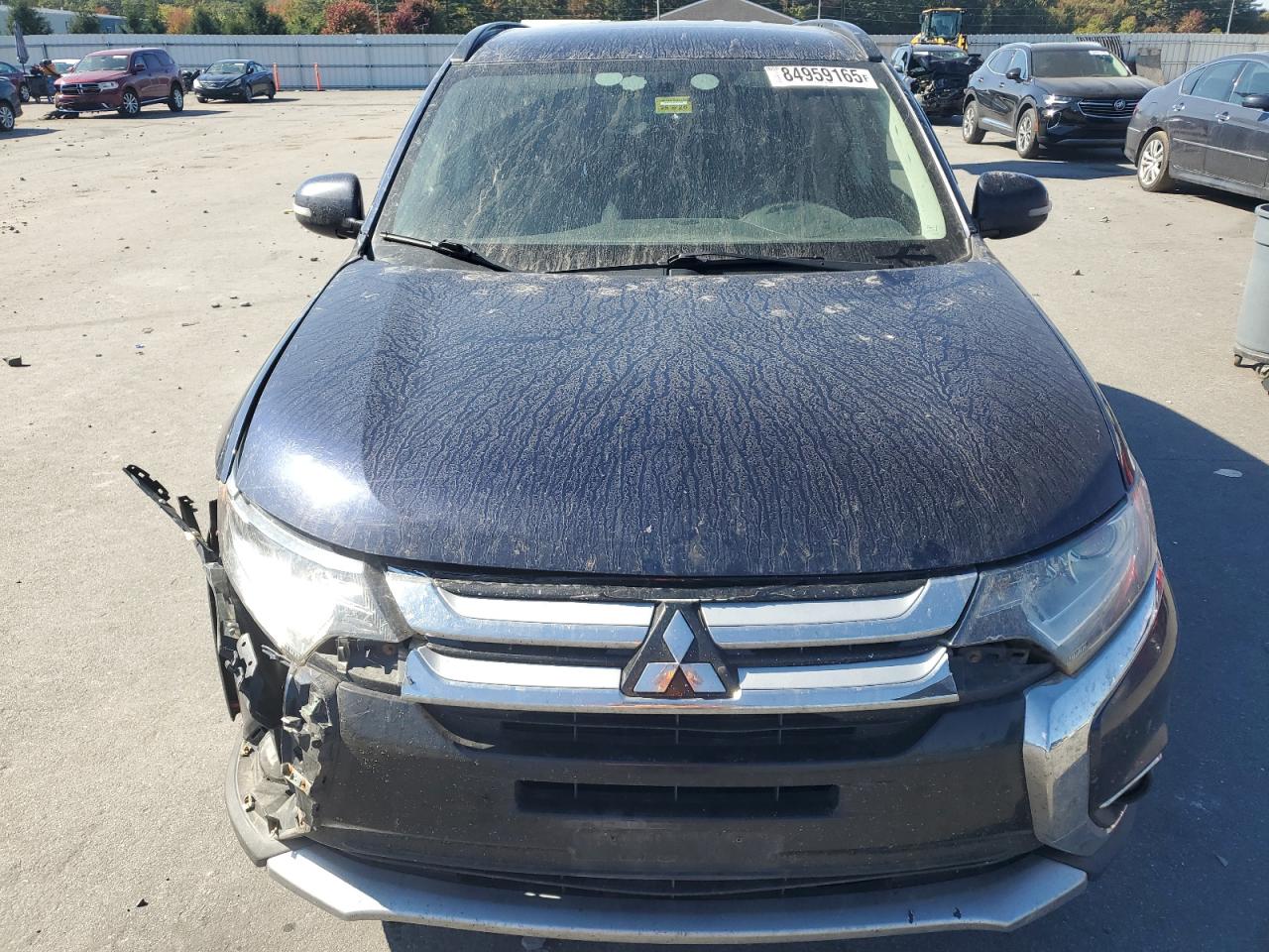 MITSUBISHI OUTLANDER SE