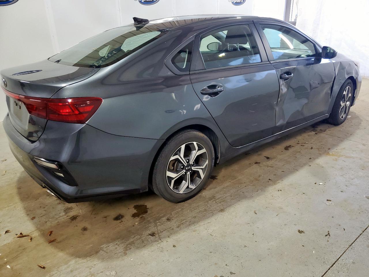 KIA FORTE FE