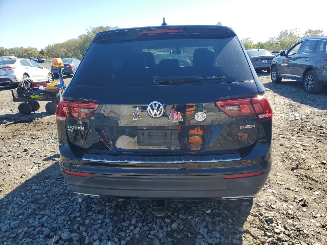 VOLKSWAGEN TIGUAN SE