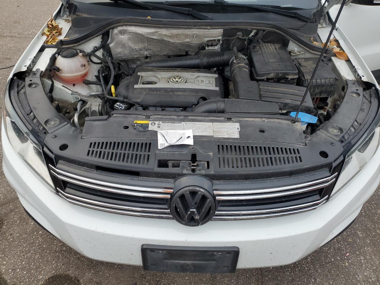 VOLKSWAGEN TIGUAN S