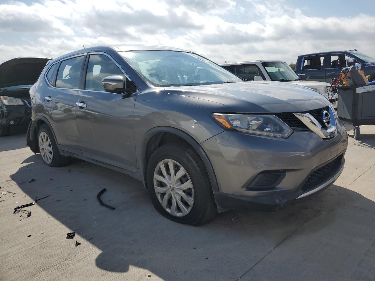Lot #3305725746 2015 NISSAN ROGUE S