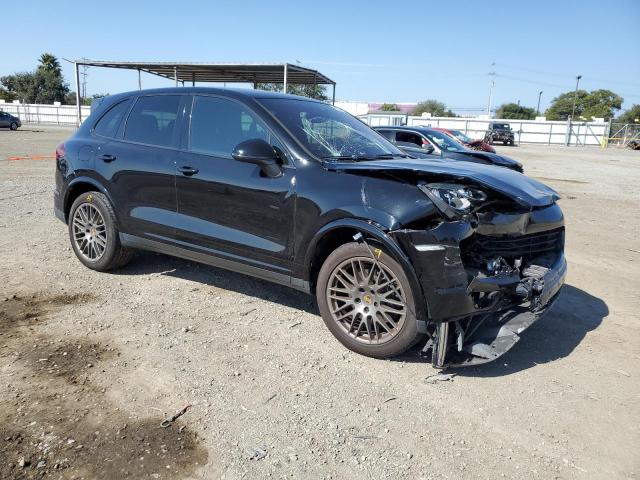2017 PORSCHE CAYENNE WP1AA2A24HKA80463