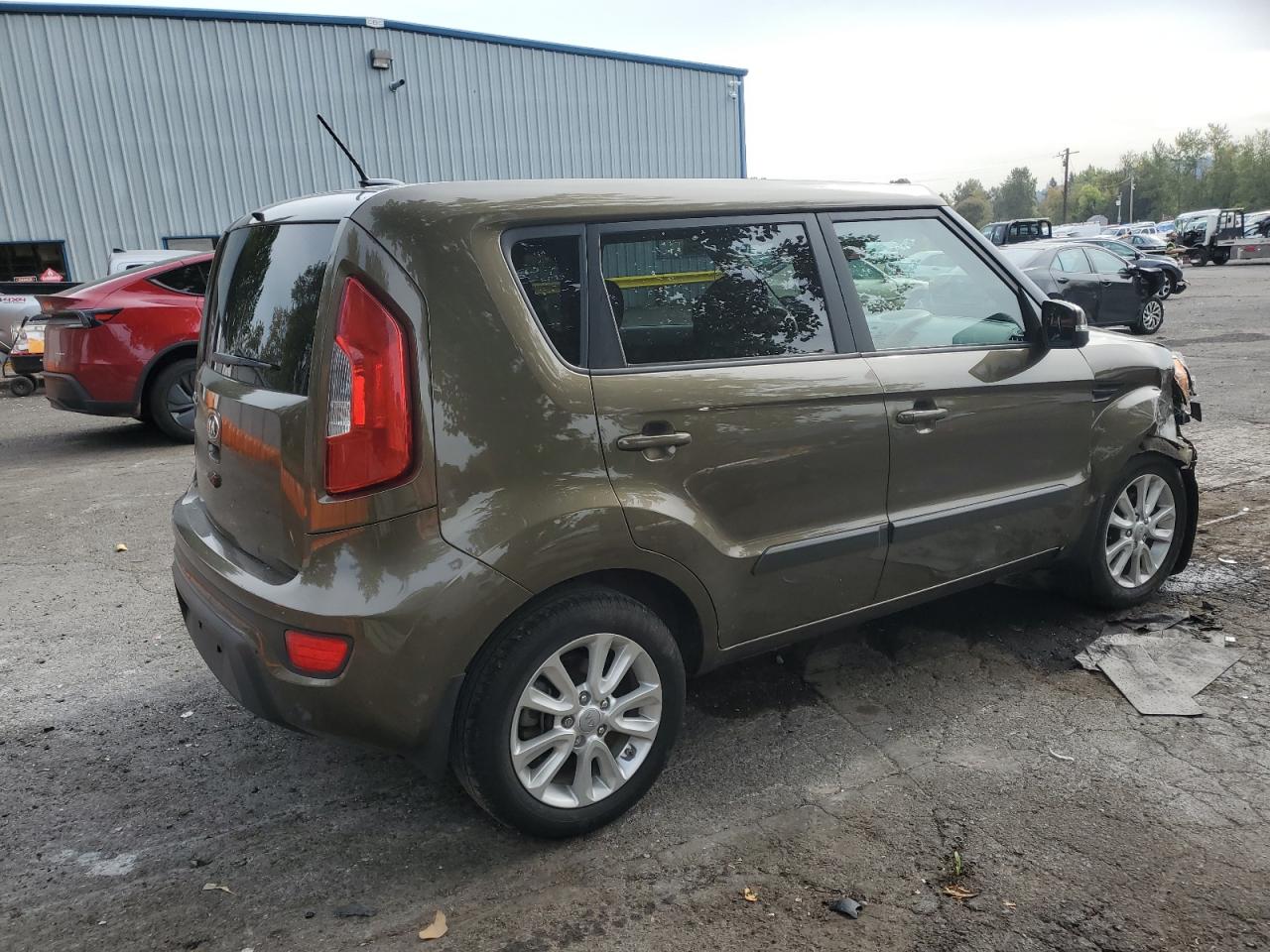 KIA SOUL +
