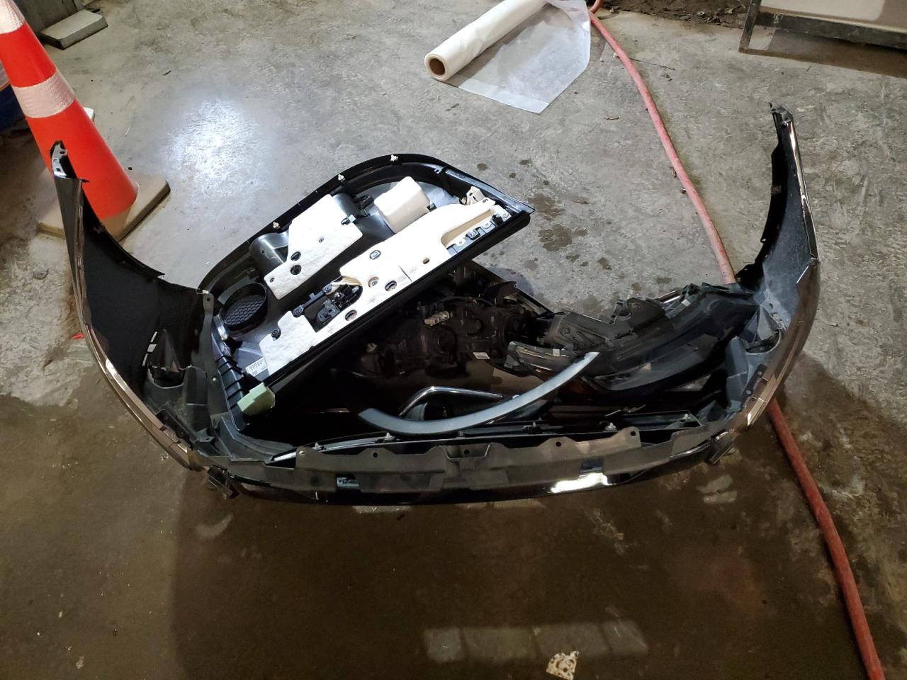 MITSUBISHI OUTLANDER ES