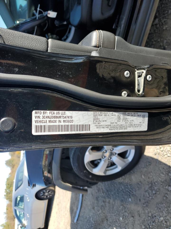 JEEP COMPASS LATITUDE