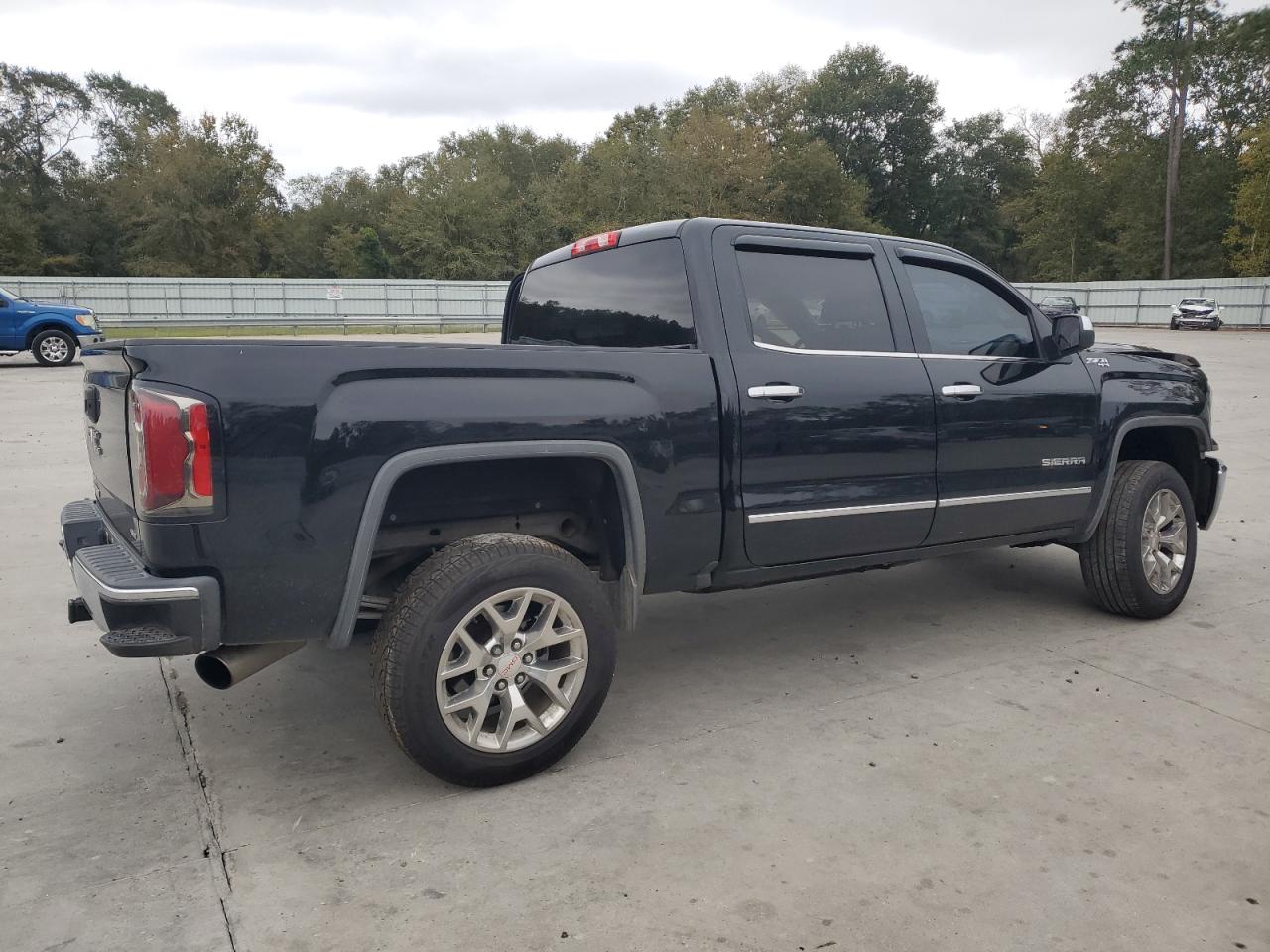 GMC SIERRA K1500 SLT