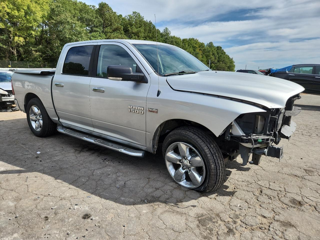 RAM 1500 SLT