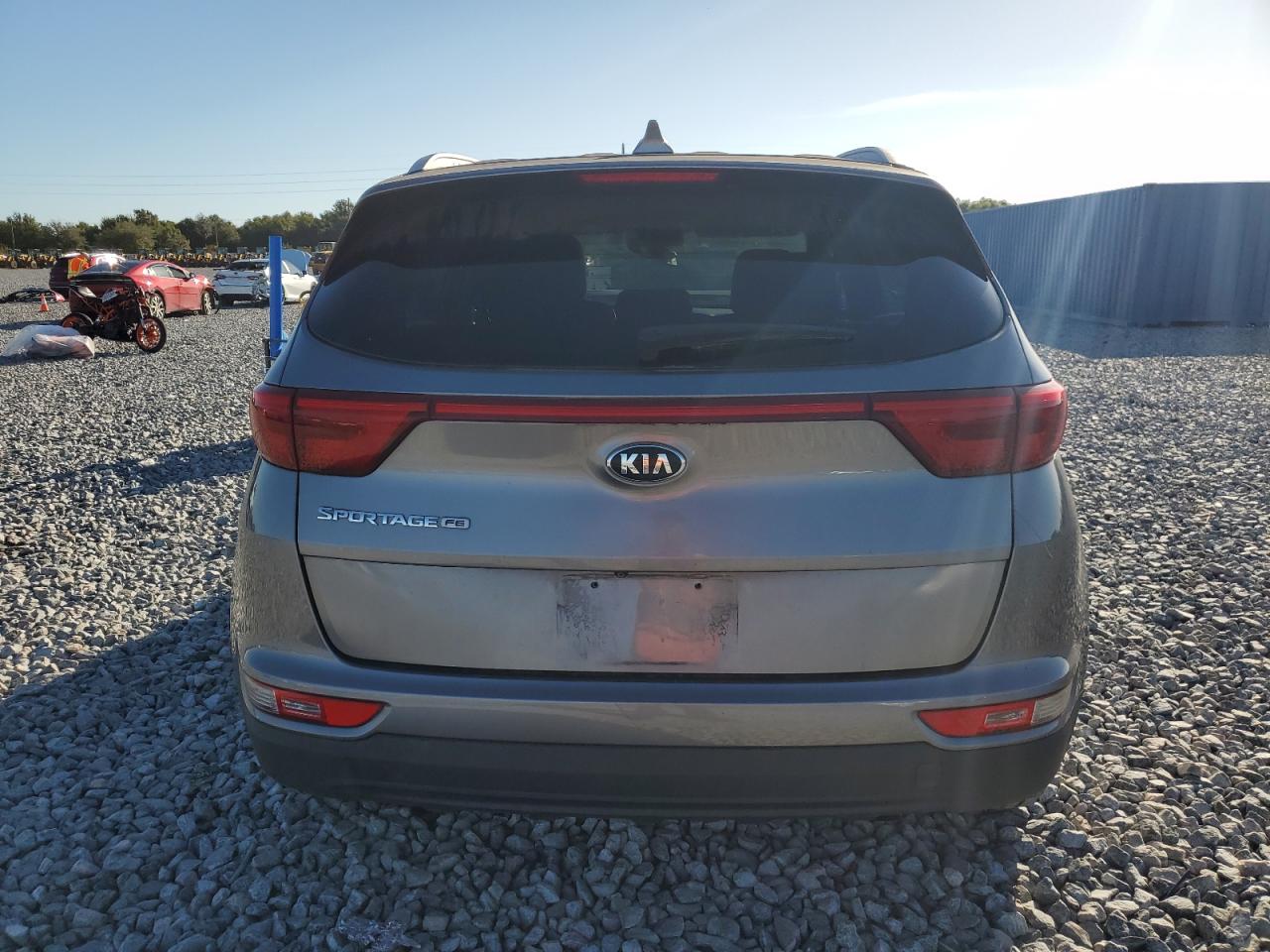KIA SPORTAGE LX