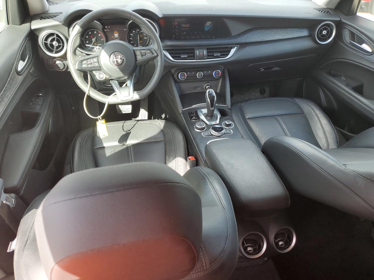 ALFA ROMEO STELVIO SPORT