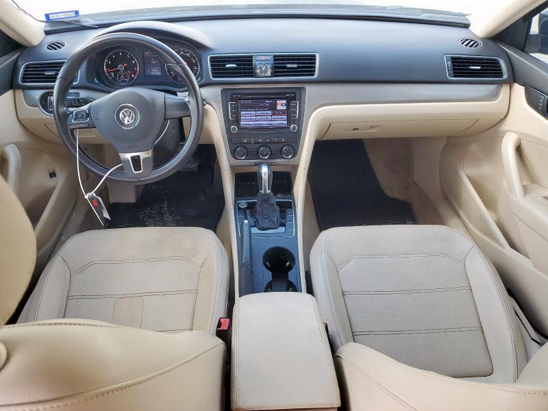 2015 VOLKSWAGEN PASSAT S - 1VWAT7A34FC114147