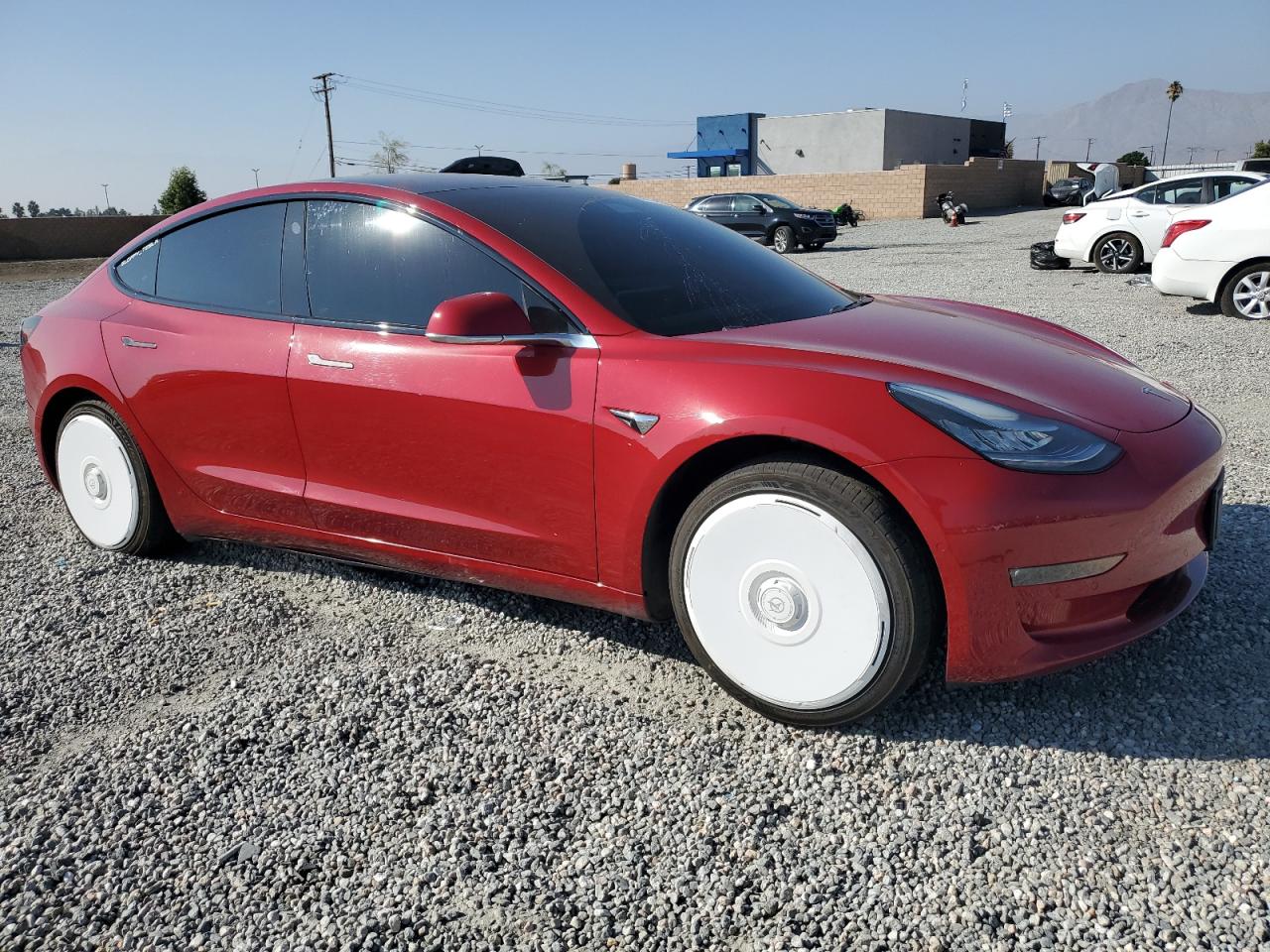 Lot #3302766373 2018 TESLA MODEL 3