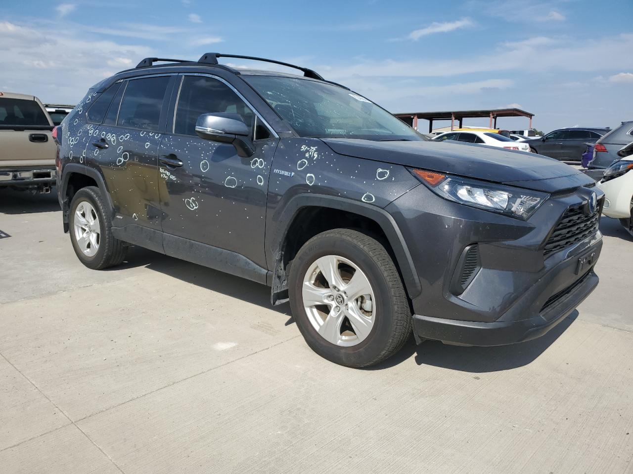 TOYOTA RAV4 LE