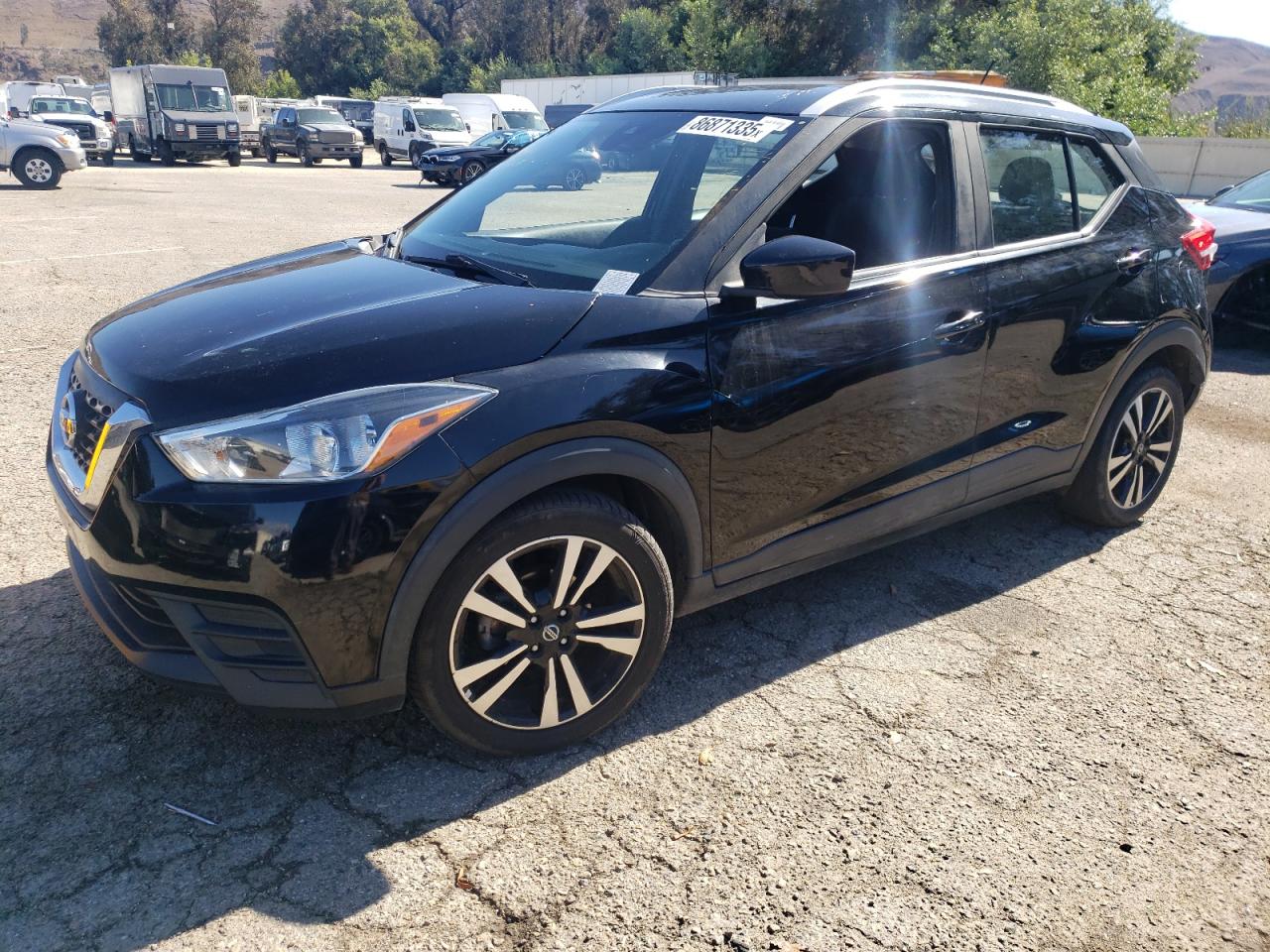 NISSAN KICKS SV