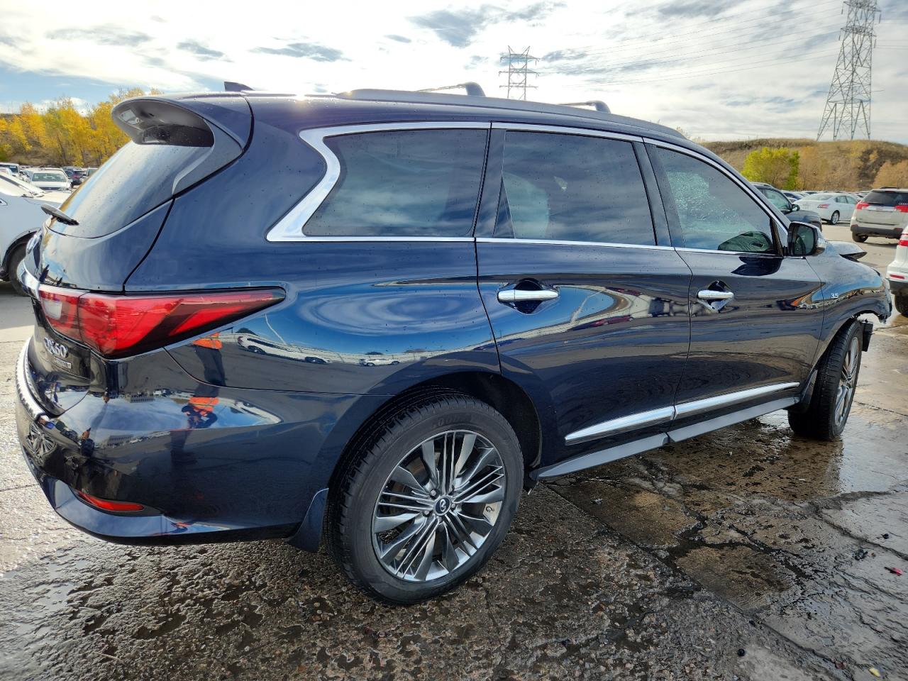 INFINITI QX60 LUXE