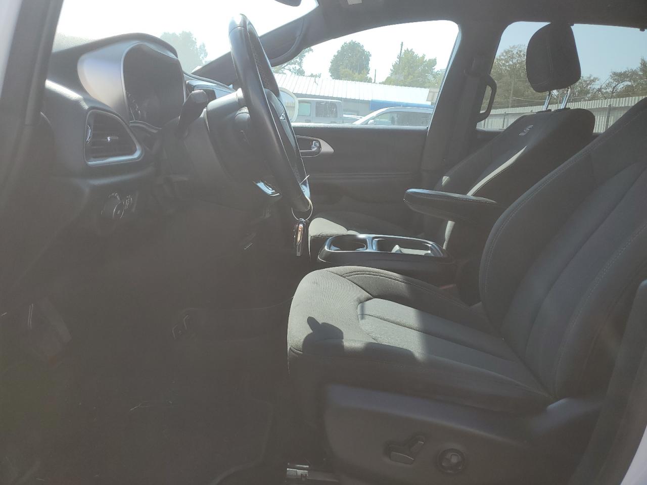 CHRYSLER PACIFICA TOURING