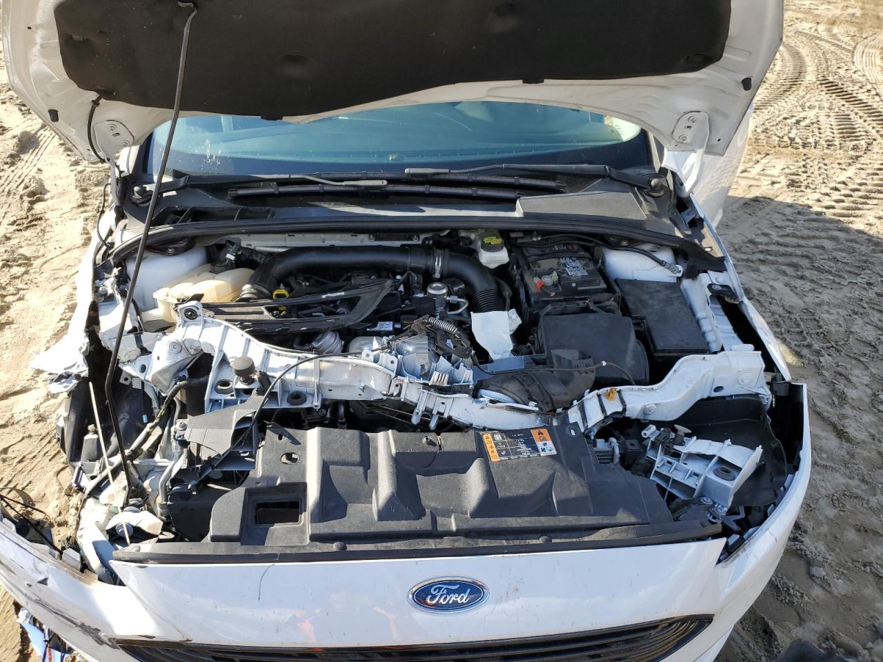 Lot #3303645929 2018 FORD FOCUS SE