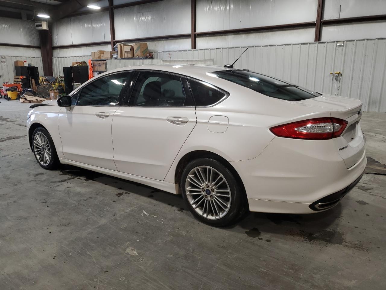 FORD FUSION SE