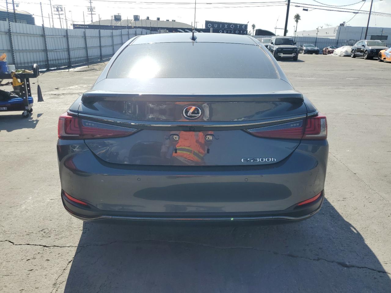 LEXUS ES 300H F SPORT HANDLING