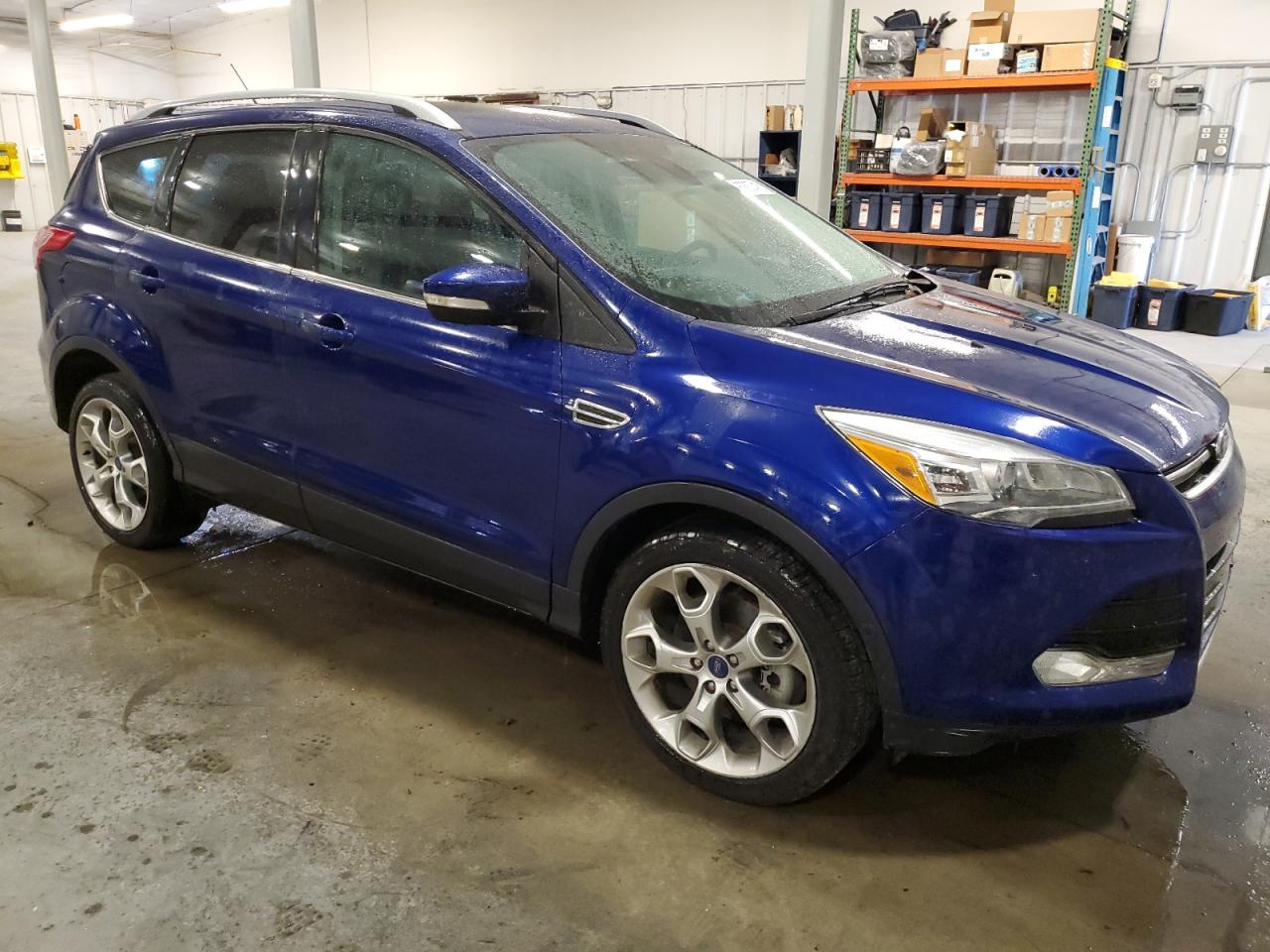 FORD ESCAPE TITANIUM