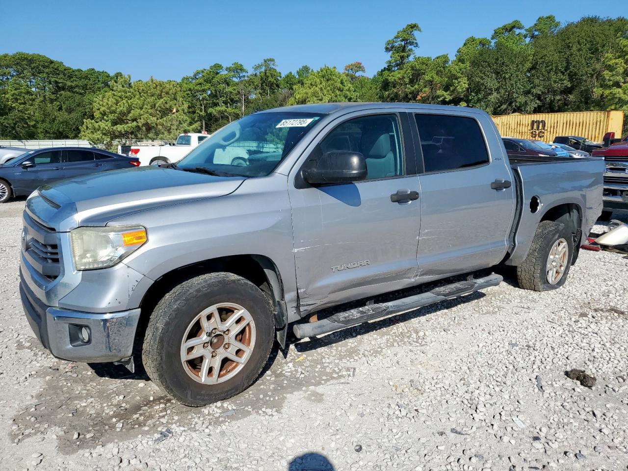 TOYOTA TUNDRA CREWMAX SR5