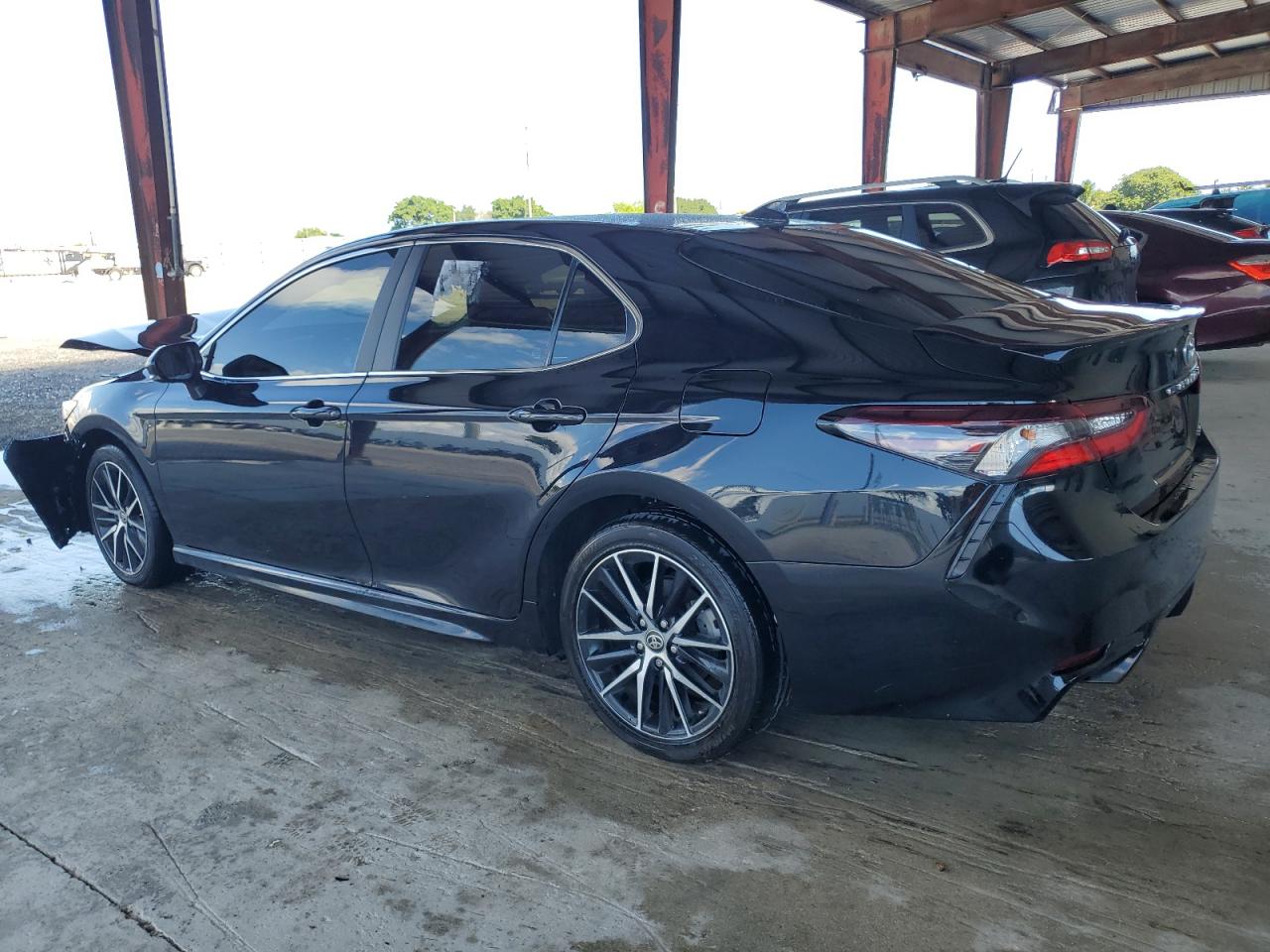 TOYOTA CAMRY SE NIGHT SHADE