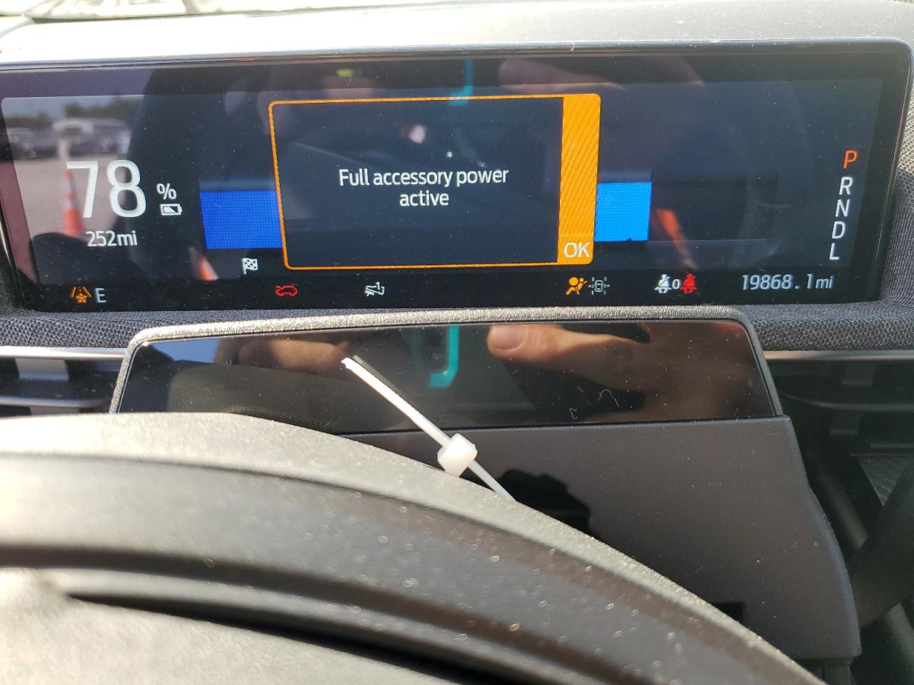 FORD MUSTANG PREMIUM