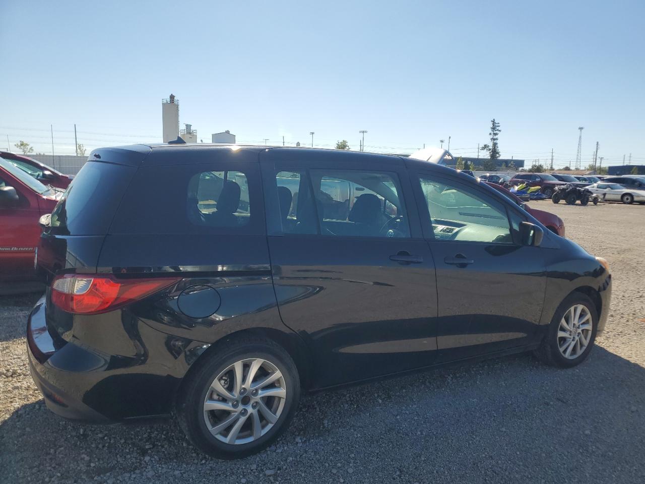 MAZDA 5