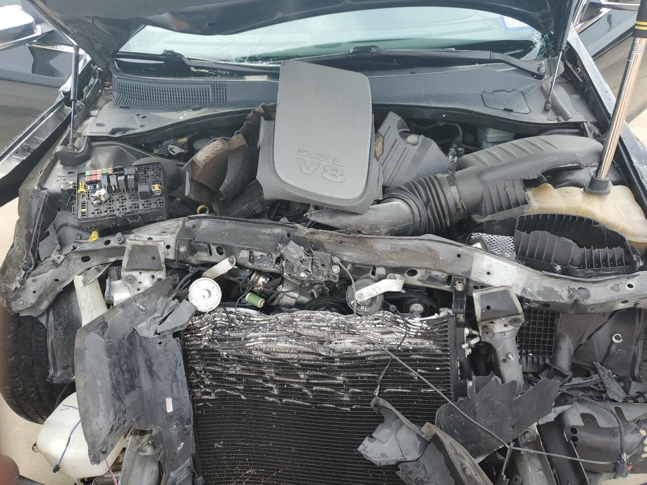 Lot #3317148007 2011 CHRYSLER 300C