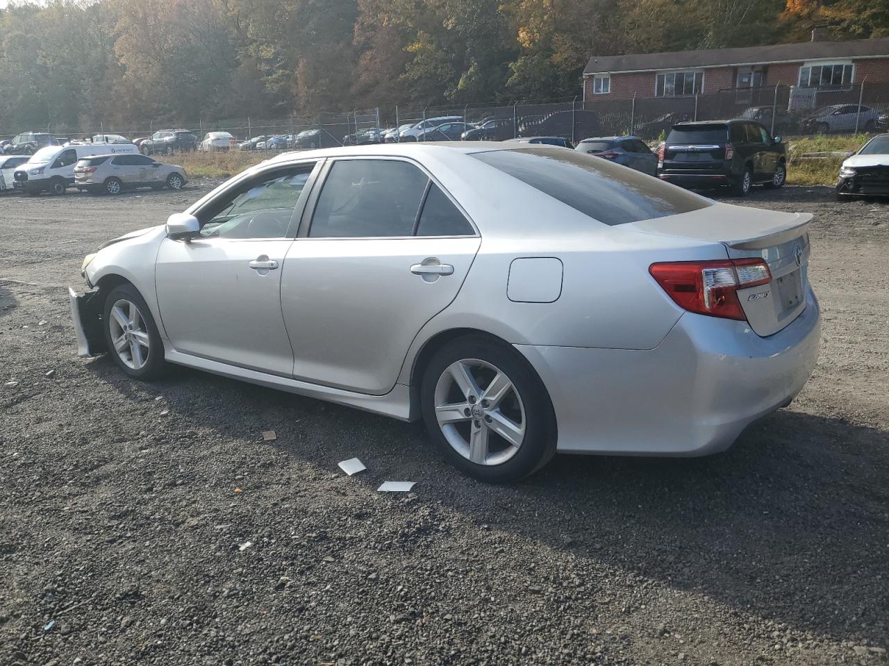TOYOTA CAMRY L