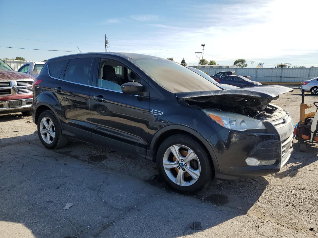 FORD ESCAPE SE
