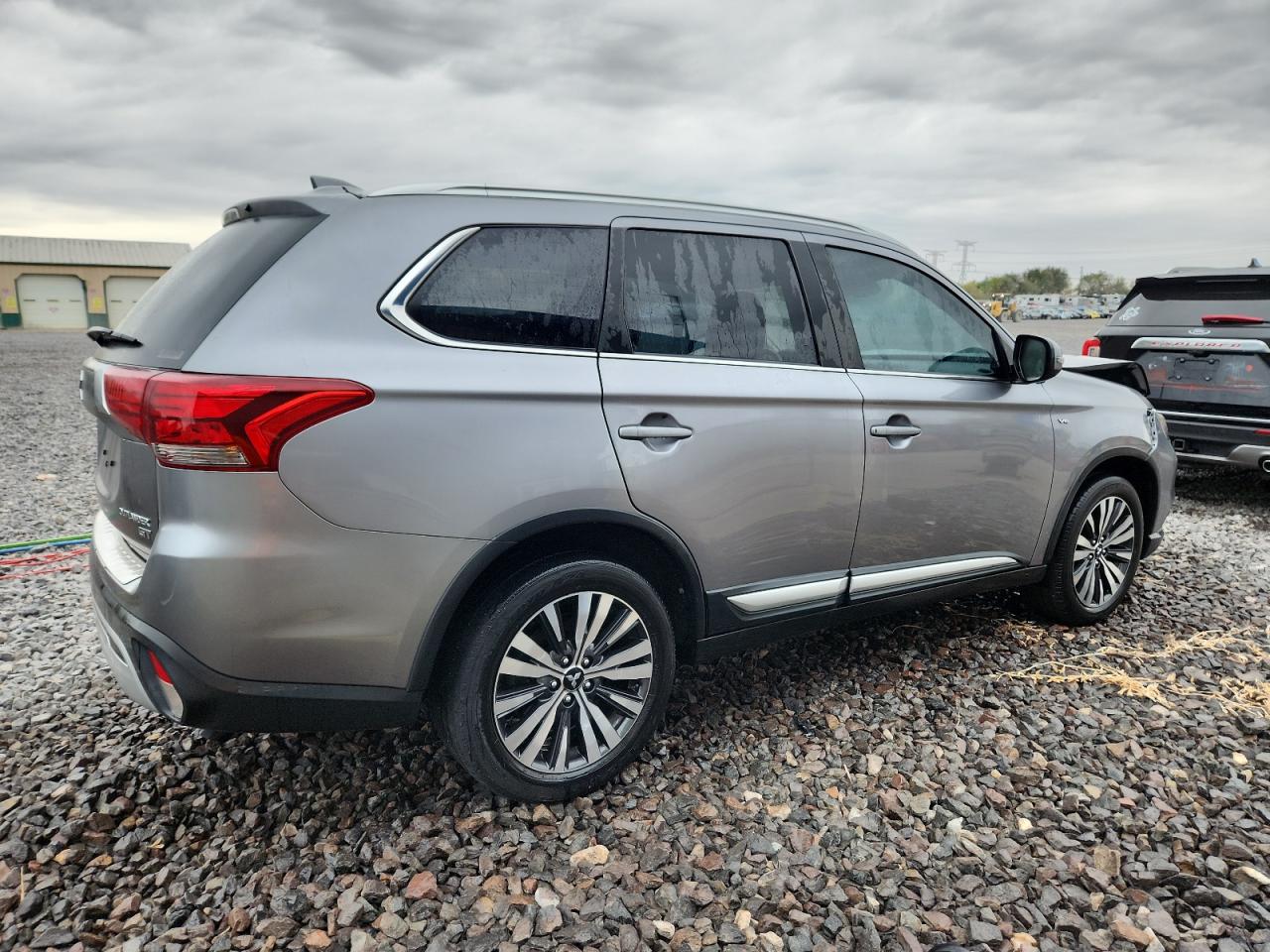 MITSUBISHI OUTLANDER GT