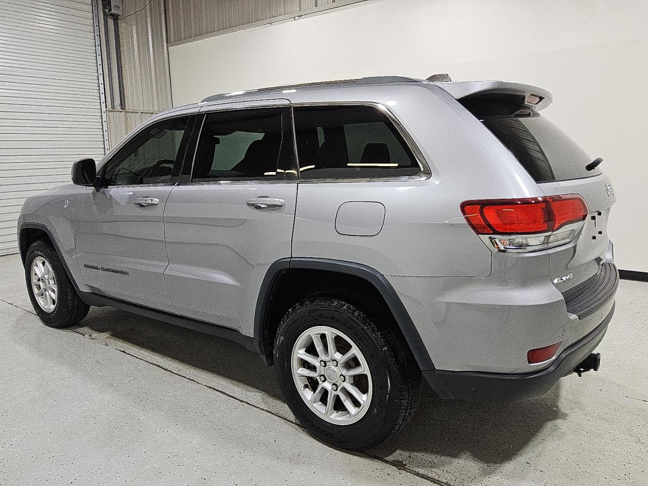JEEP GRAND CHEROKEE LAREDO