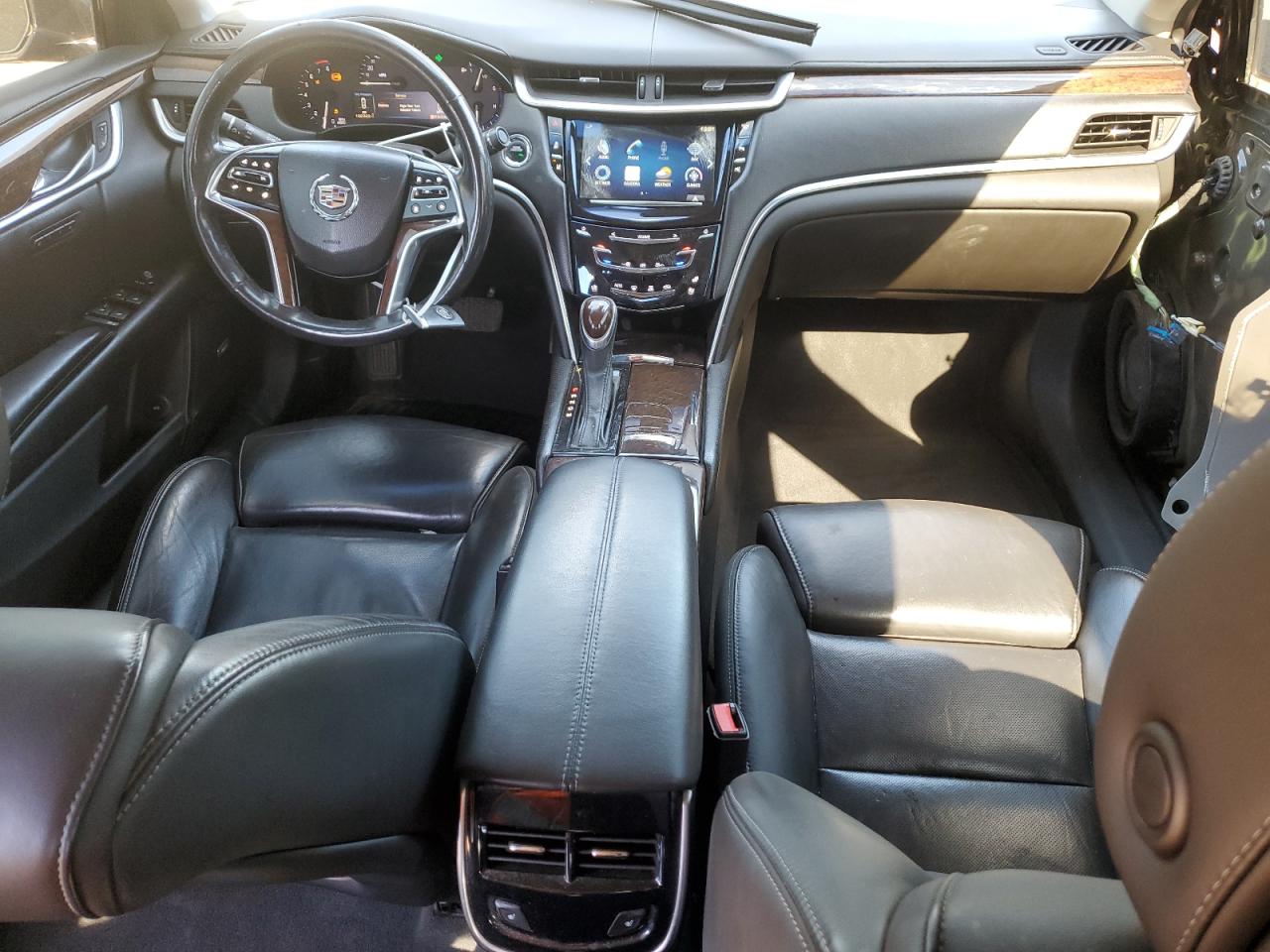 CADILLAC XTS LUXURY COLLECTION