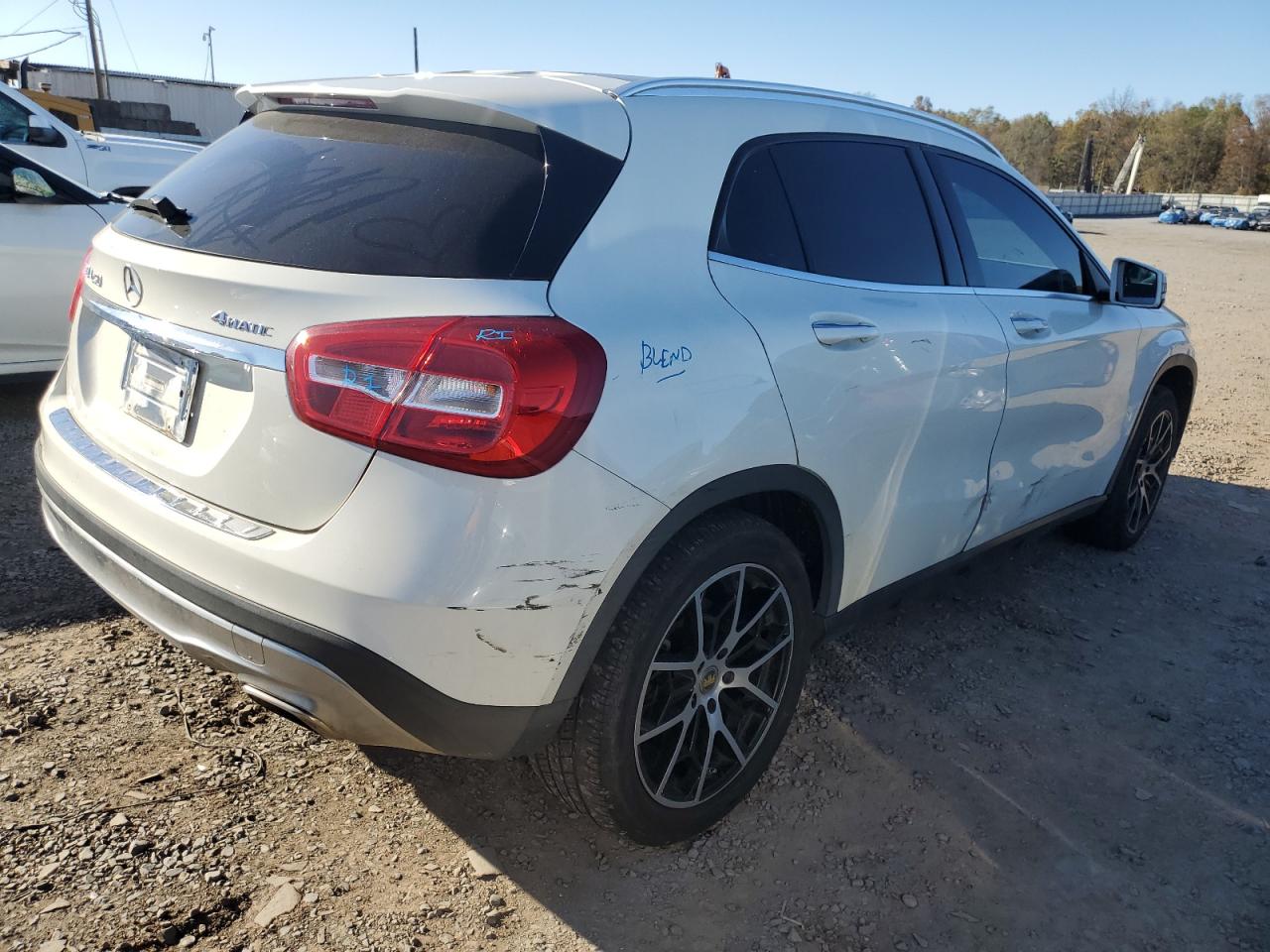 MERCEDES-BENZ GLA-CLASS 250 4MATIC