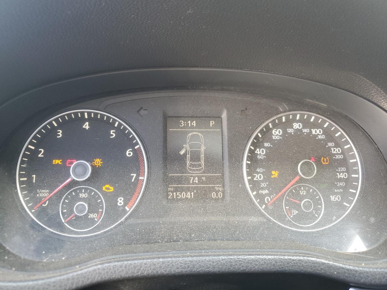 VOLKSWAGEN PASSAT SE