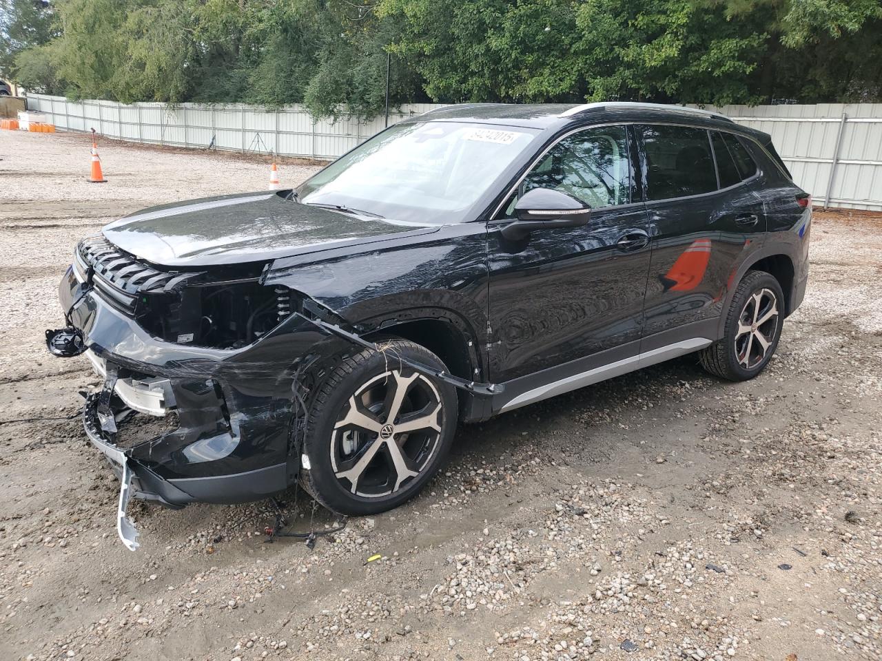 VOLKSWAGEN TIGUAN SE