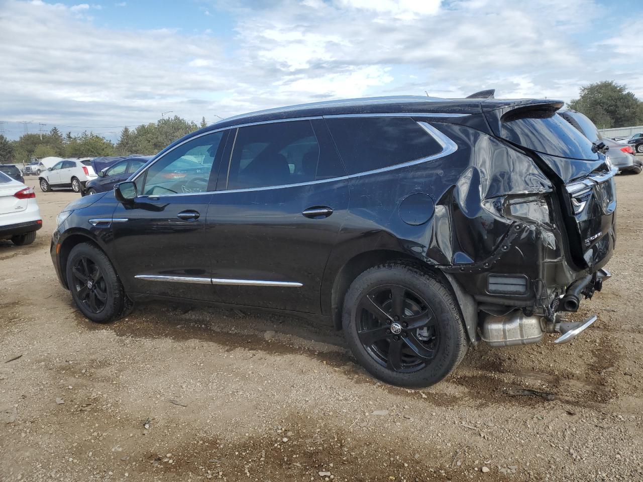 BUICK ENCLAVE ESSENCE