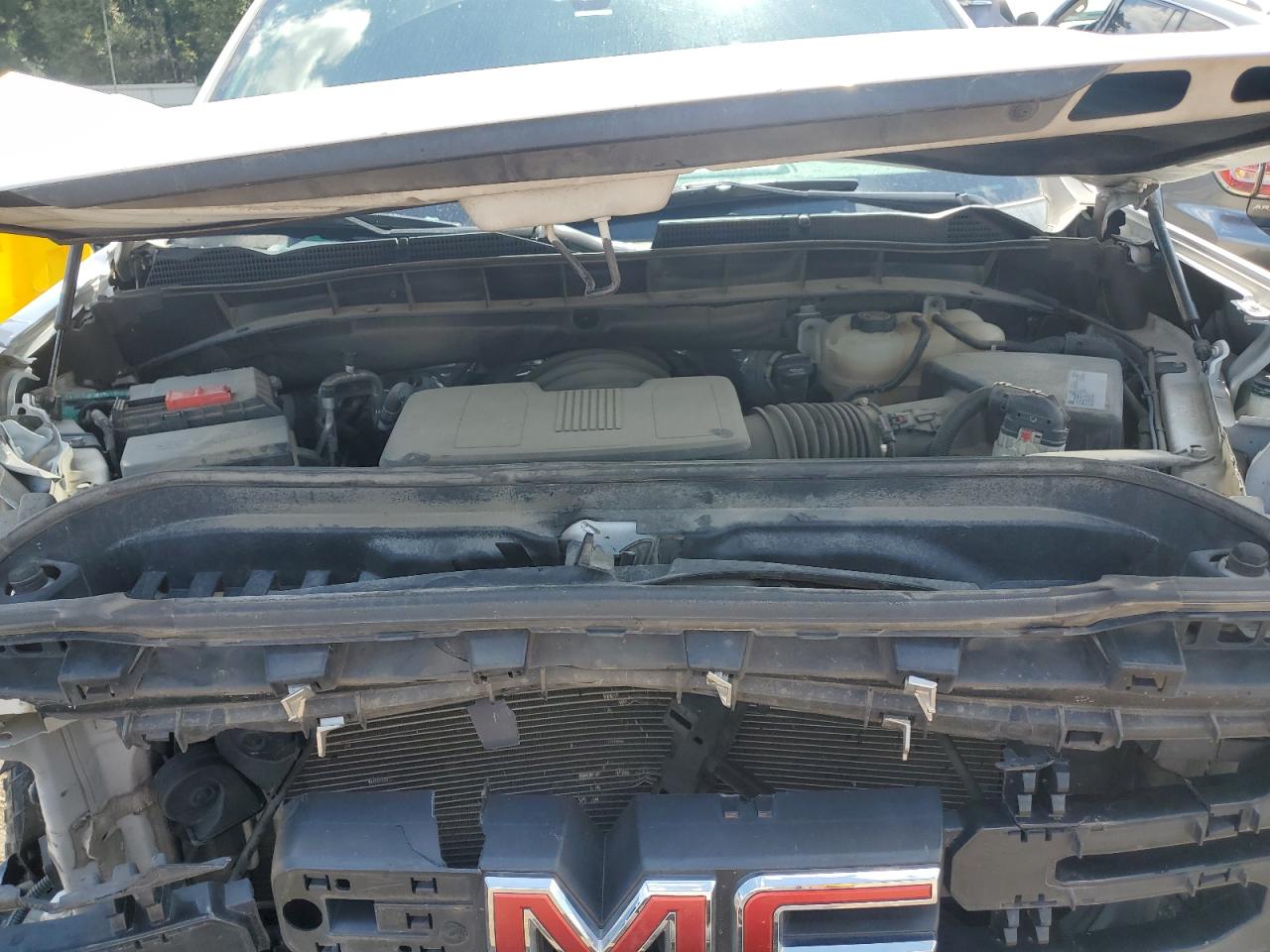 GMC SIERRA K1500 SLT