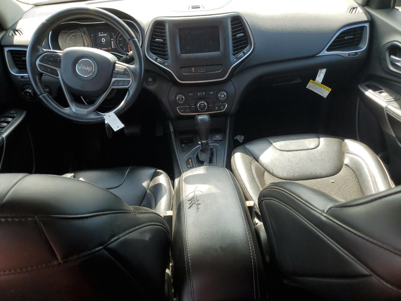 JEEP GRAND CHEROKEE LATITUDE PLUS