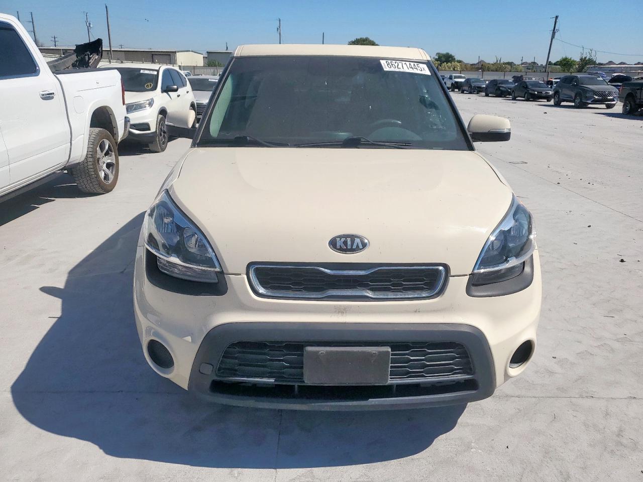 KIA SOUL +