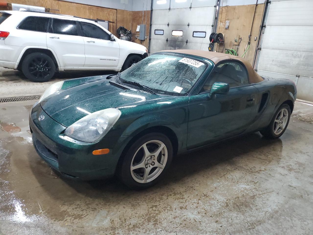  Salvage Toyota MR2