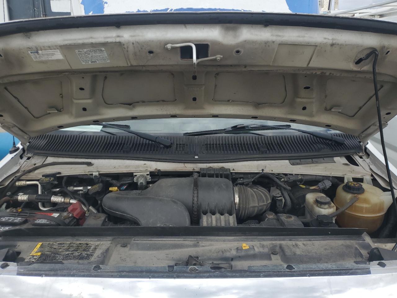 FORD ECONOLINE E350 SUPER DUTY CUTAWAY VAN