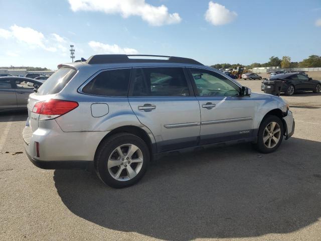 2013 SUBARU OUTBACK 2. #3302796889