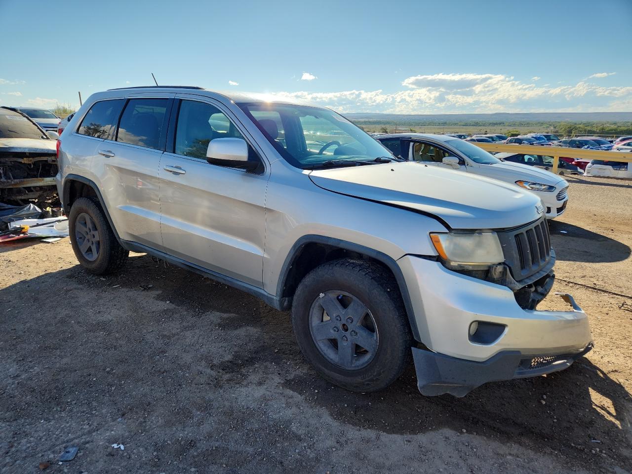 JEEP GRAND CHEROKEE LAREDO