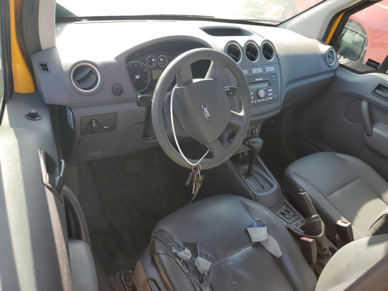 FORD TRANSIT CONNECT XLT PREMIUM