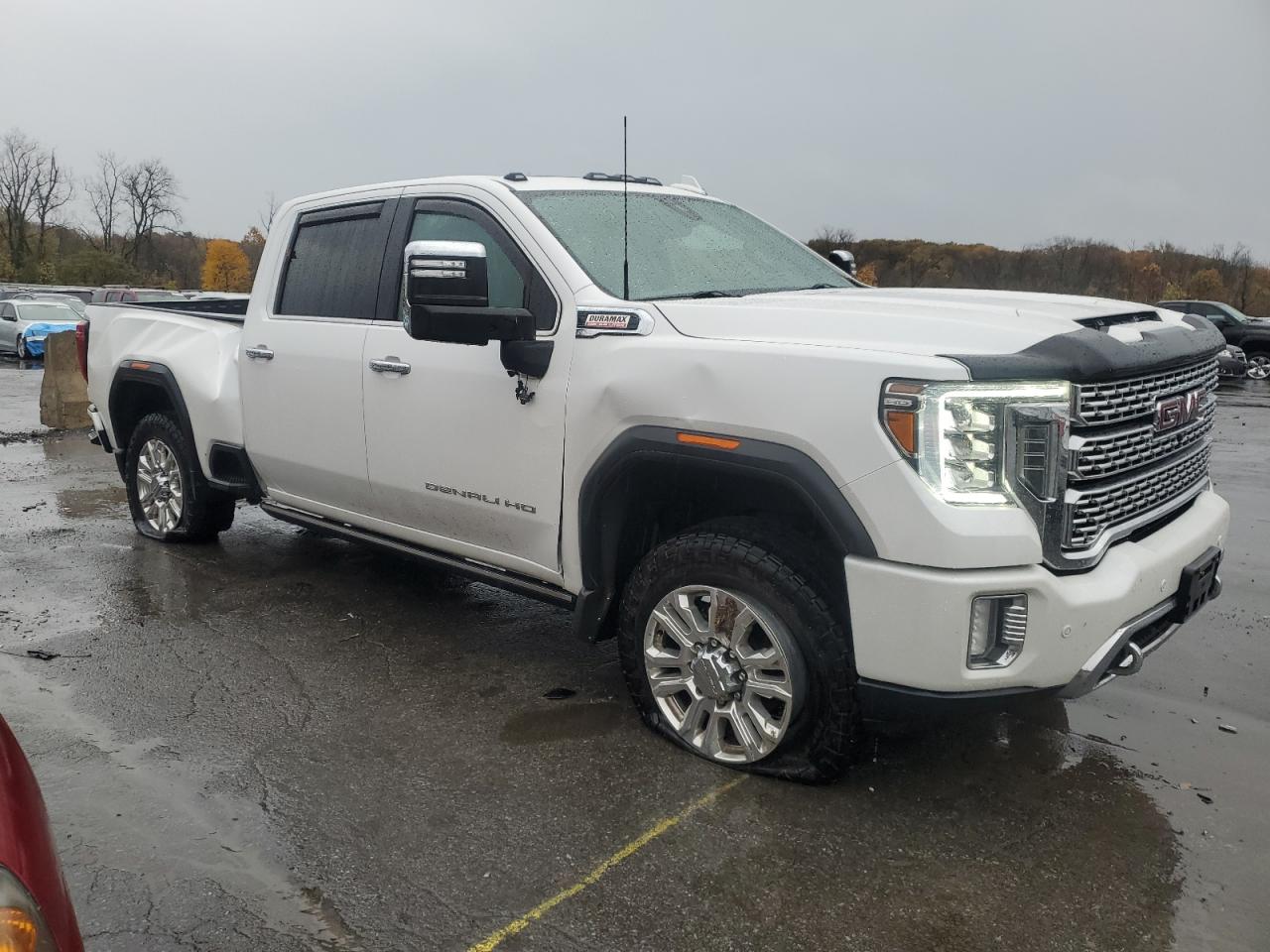 GMC SIERRA K2500 DENALI