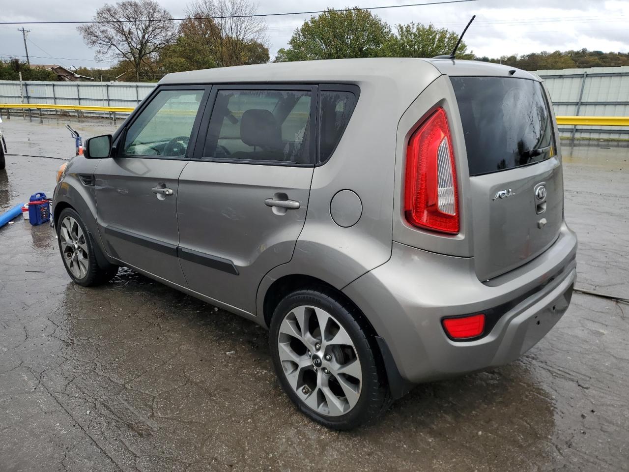 KIA SOUL +